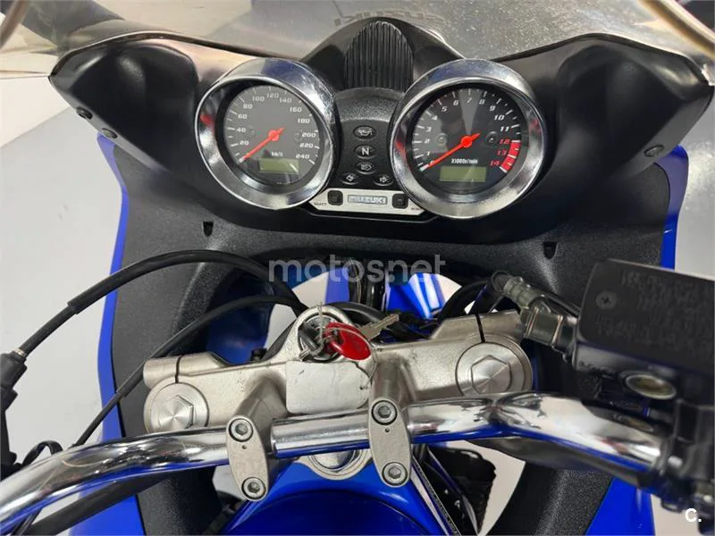 Suzuki Bandit 600 S – Vista 11