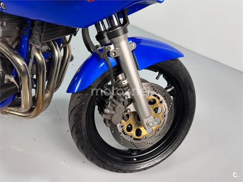 Suzuki Bandit 600 S – Vista 4