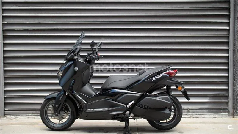 Yamaha XMAX 300 – Vista 14