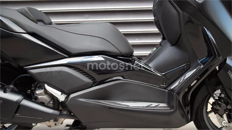 Yamaha XMAX 300 – Vista 5