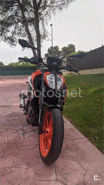 KTM 390 – Vista 3