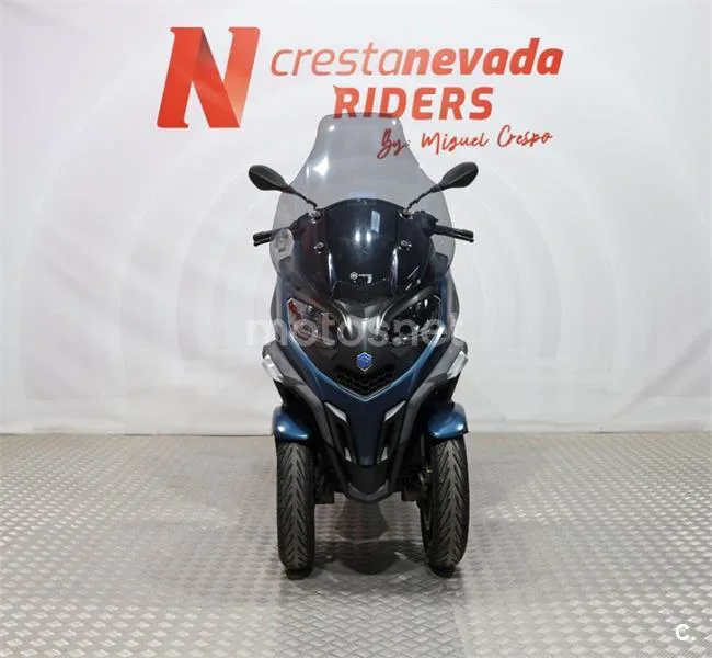 Piaggio MP3 530 Exclusive – Vista 5