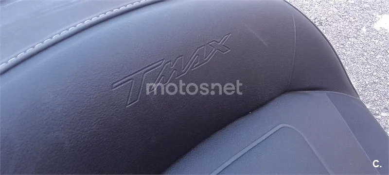 Yamaha TMAX 560 – Vista 5