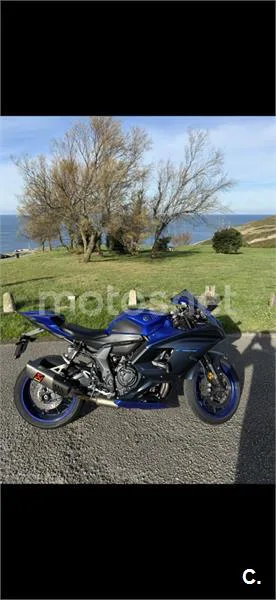 Yamaha R7 – Vista 2