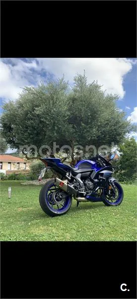 Yamaha R7 – Vista 3