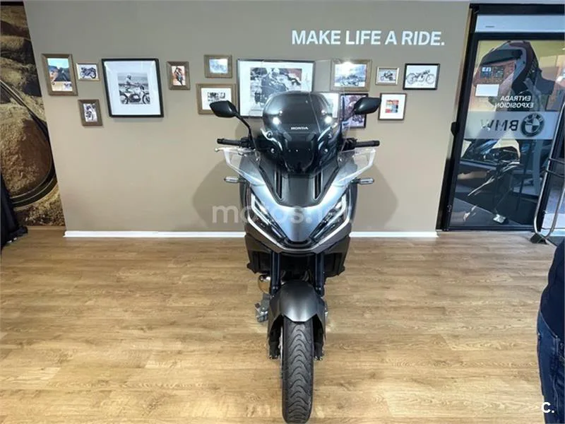 Honda NT1100 – Vista 3