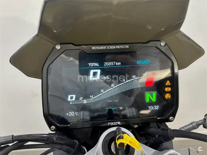 BMW F 900 R – Vista 6
