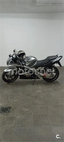 Honda CBR 600F – Vista 2