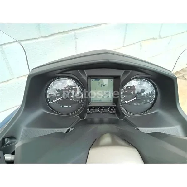 Kymco X-Town CT 125 – Vista 5