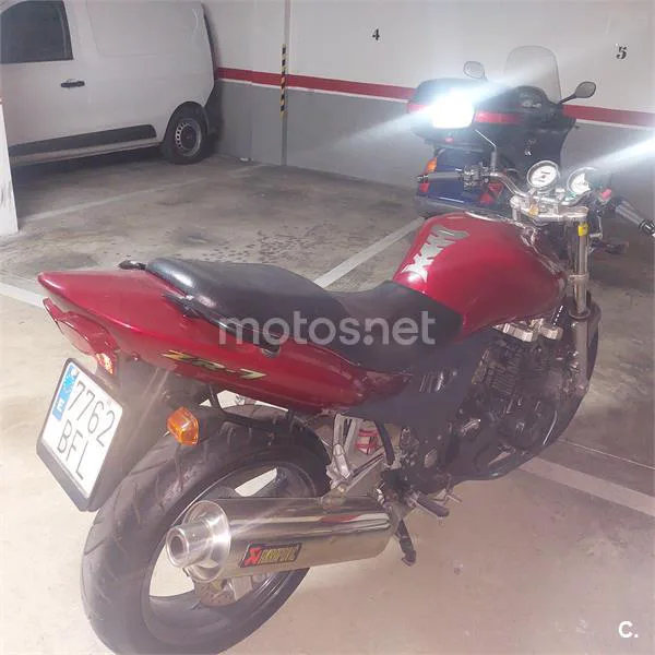 Kawasaki ZR 7 738 1500 € 2001 Granada - 2
