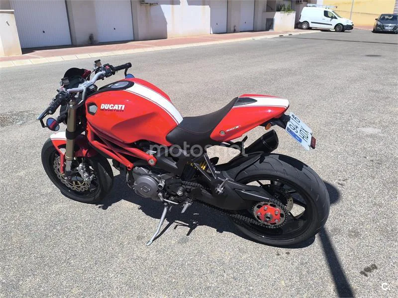 Ducati Monster 1100 Evo – Vista 5