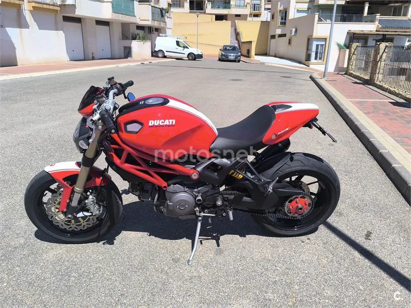 Ducati Monster 1100 Evo – Vista 6