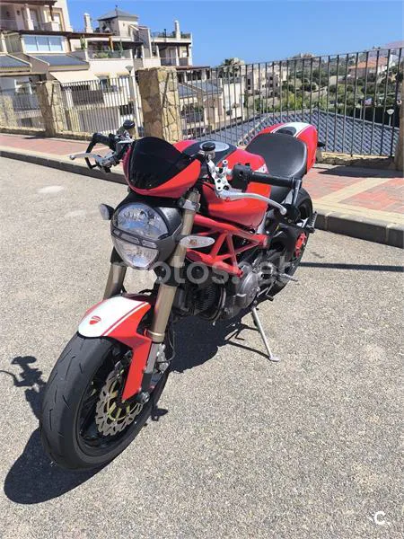 Ducati Monster 1100 Evo – Vista 7