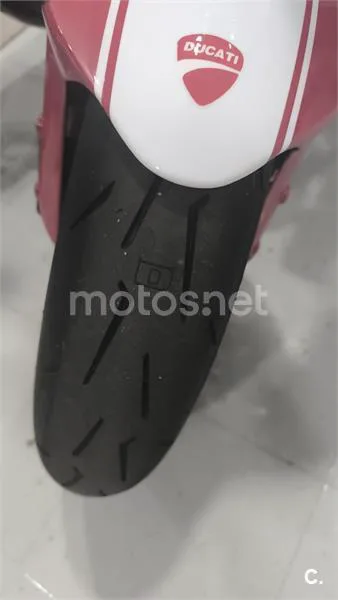 Ducati Monster 1100 Evo – Vista 9