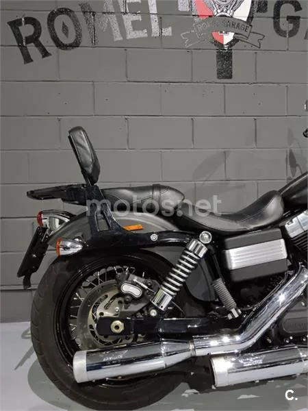 Harley-Davidson Dyna Street Bob – Vista 7