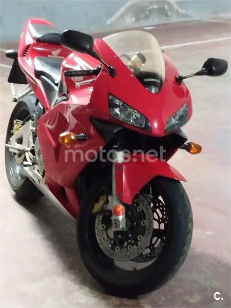 Honda CBR600RR - Vista 4