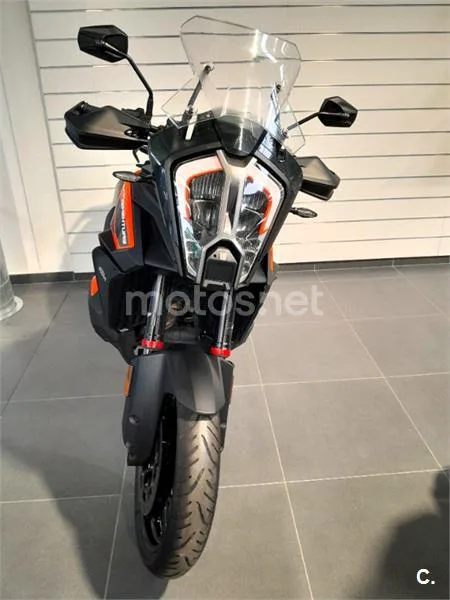 KTM 1290 Super Adventure – Vista 3
