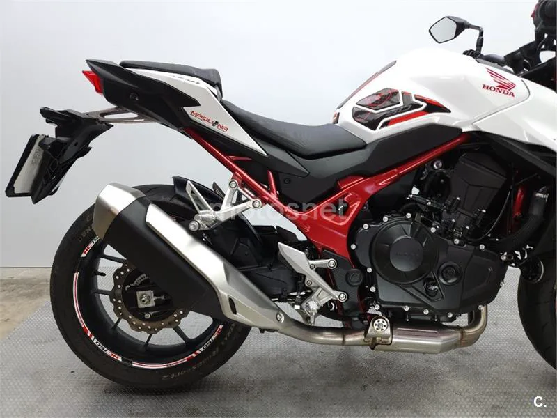 Honda CB 750 Hornet – Vista 5
