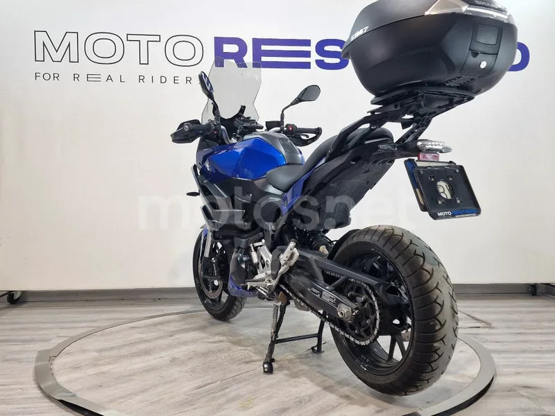 BMW F 900 XR – Vista 3