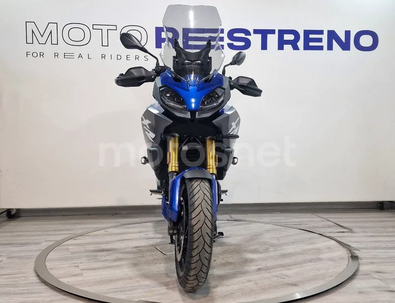BMW F 900 XR – Vista 4