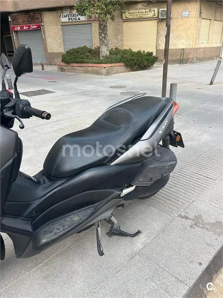 Yamaha XMAX 300 – Vista 2
