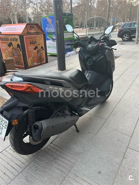 Yamaha XMAX 300 – Vista 6
