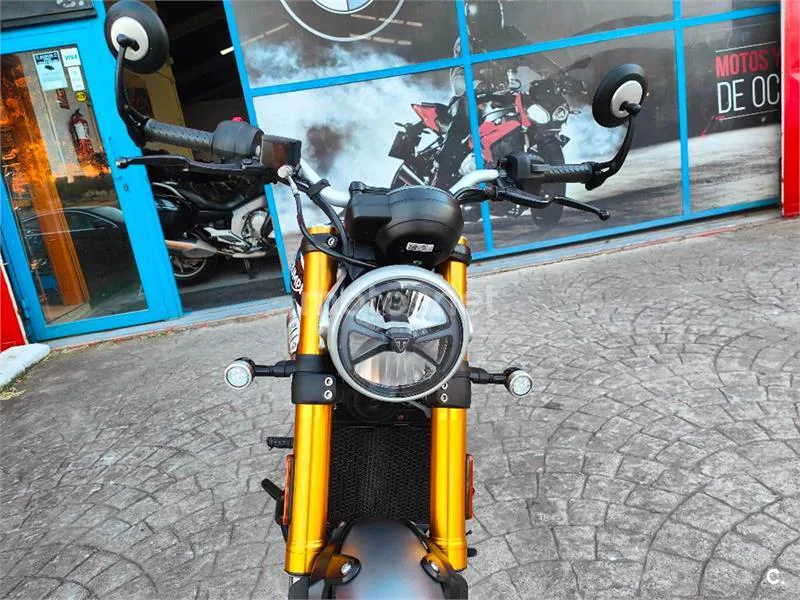 Triumph Speed 400 – Vista 4