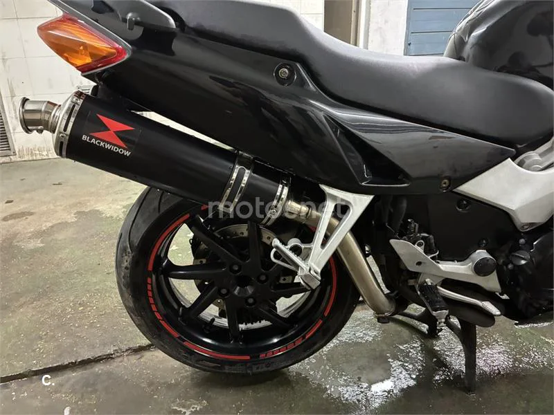 Honda VFR 800 – Vista 9