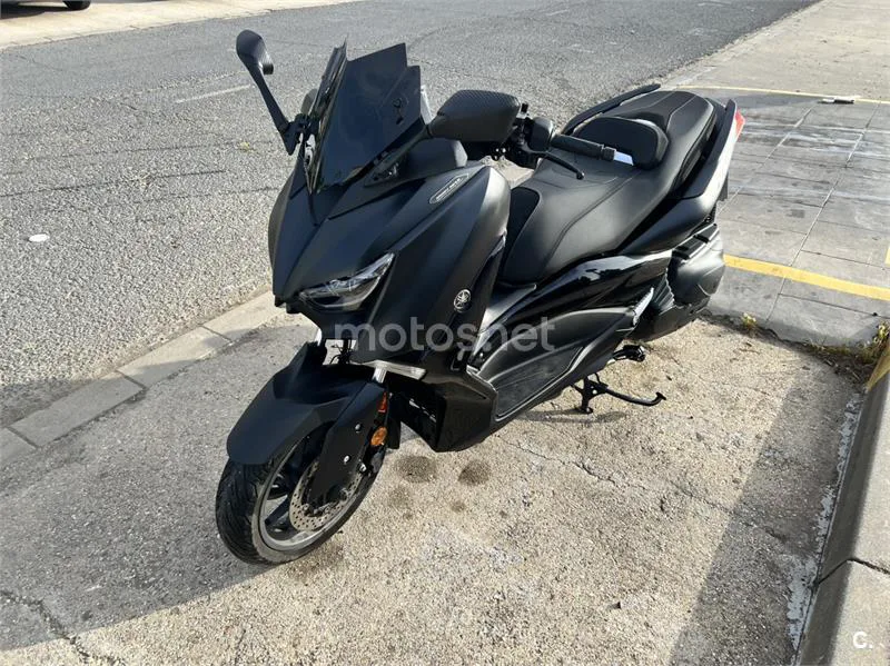 Yamaha XMAX 400 – Vista 2