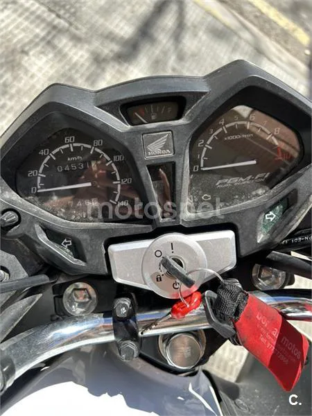 Honda CB 125 – Vista 4