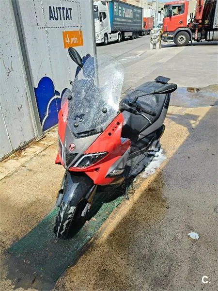 Malaguti Madison 300 2000 € 2021 Barcelona - 2