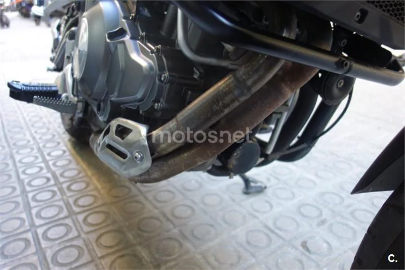 Benelli TRK 502 – Vista 16