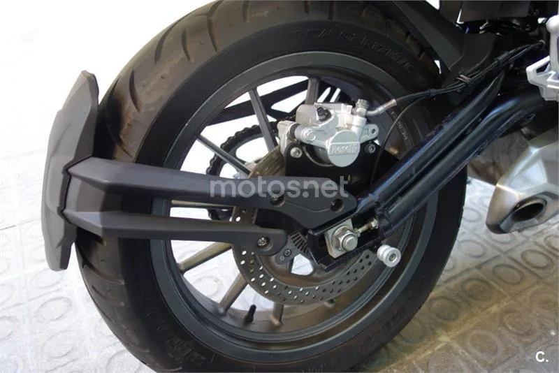 Benelli TRK 502 – Vista 17