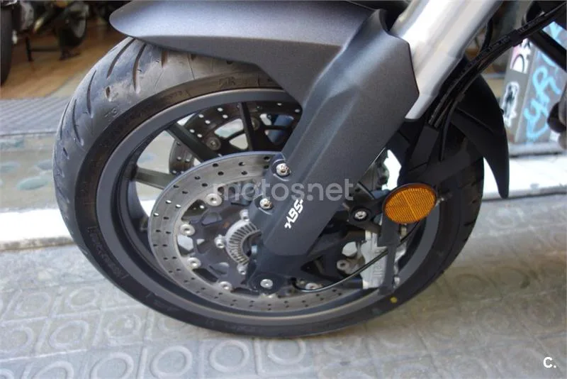 Benelli TRK 502 – Vista 5