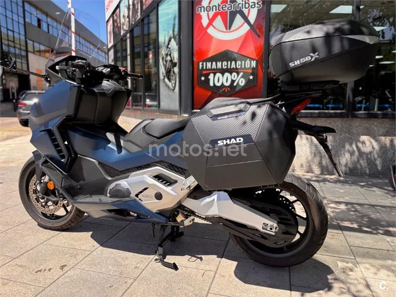 Honda Forza 750 – Vista 11