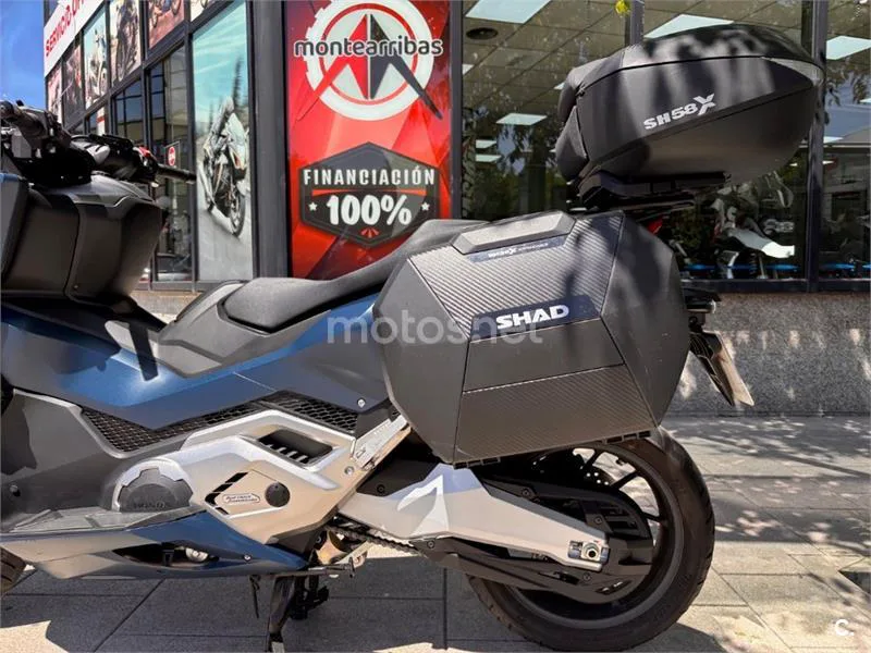 Honda Forza 750 – Vista 3