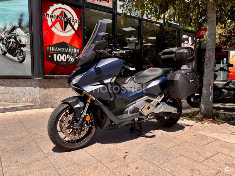 Honda Forza 750 – Vista 4