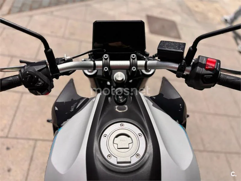 Yamaha MT-07 – Vista 13