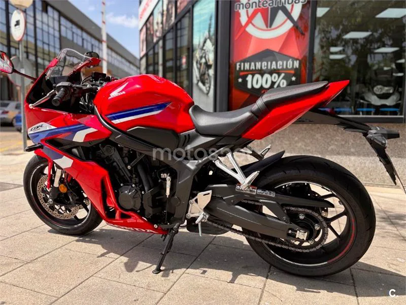 Honda CBR 650 R – Vista 11