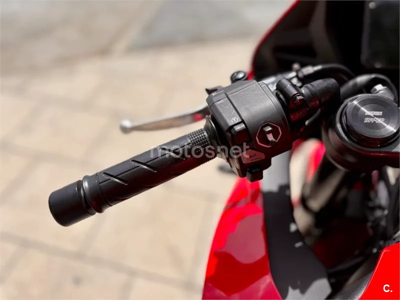 Honda CBR 650 R – Vista 15