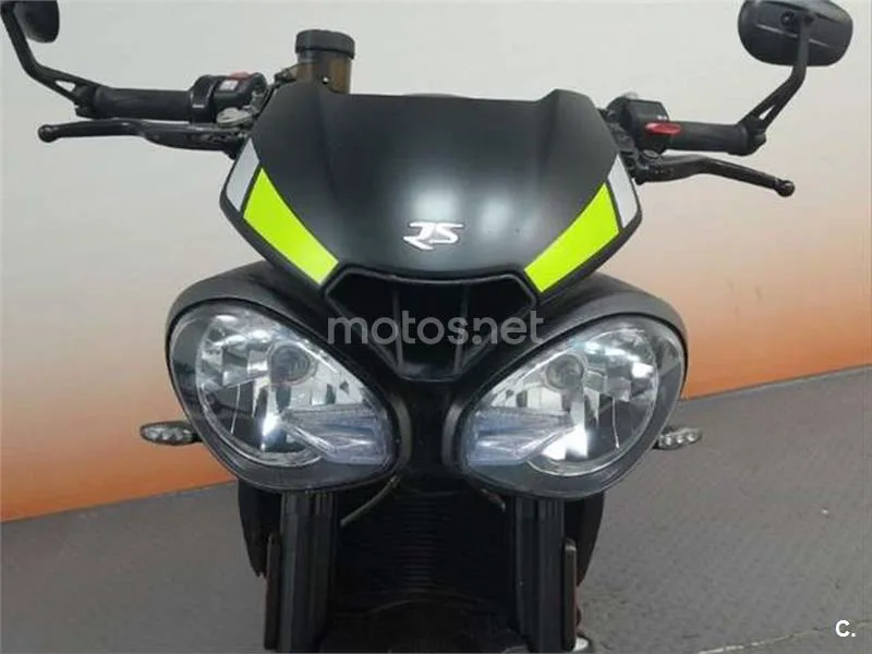 Triumph Speed Triple – Vista 11