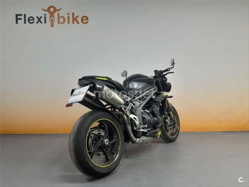 Triumph Speed Triple – Vista 4