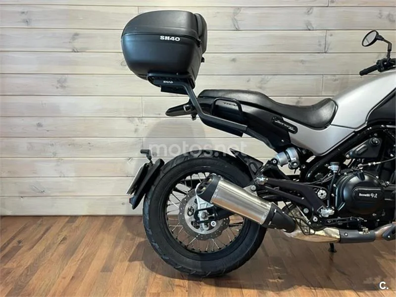 Benelli Leoncino 500 – Vista 7