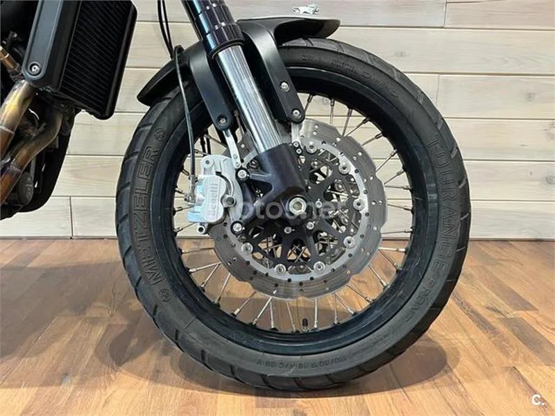 Benelli Leoncino 500 – Vista 9