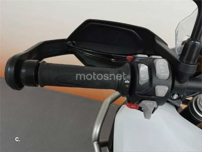 Triumph Tiger 1200 – Vista 12