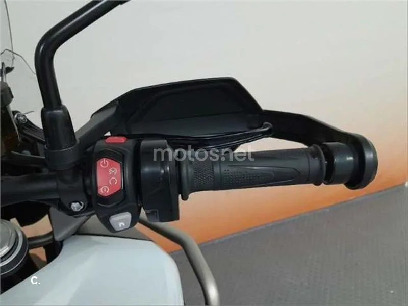 Triumph Tiger 1200 – Vista 14