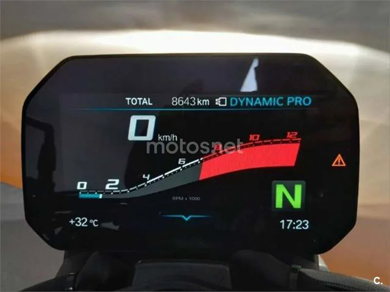 BMW S 1000 R – Vista 13