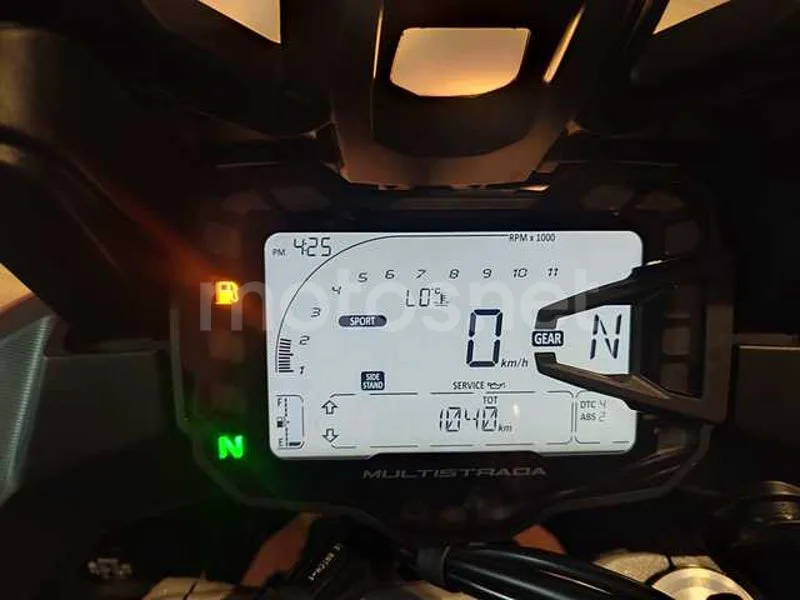 Ducati Multistrada V2 - Vista 13