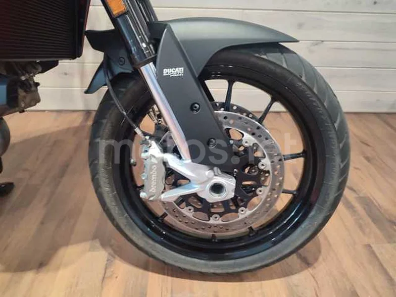 Ducati Multistrada V2 - Vista 9