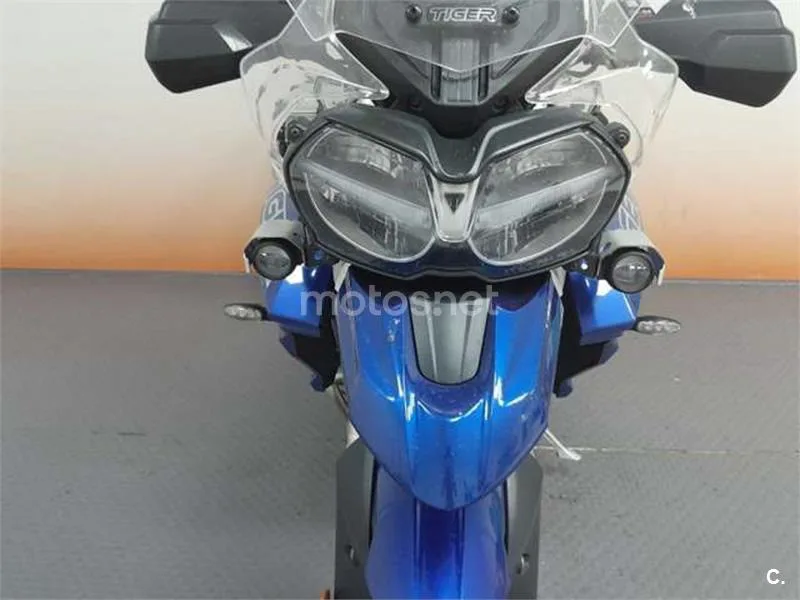 Triumph Tiger 800 XRT – Vista 10